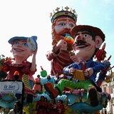 Sfilata Carri e Gruppi 2003. Foto 140