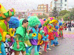 Sfilata carri e gruppi 2010. Foto 131