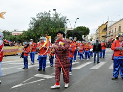 Sfilata carri e gruppi 2011, foto 012