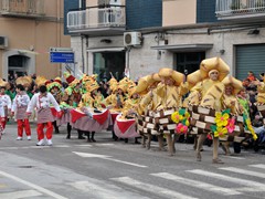 Sfilata carri e gruppi 2011, foto 061