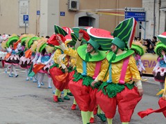 Sfilata carri e gruppi 2011, foto 140