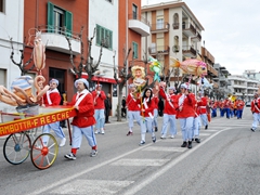 Sfilata carri allegorici, gruppi e meraviglie 2012. Foto 004