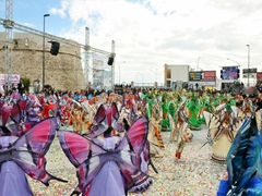 Sfilata carri allegorici, gruppi e meraviglie 2012. Foto 137