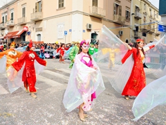 Sfilata carri allegorici, gruppi e meraviglie 2012. Foto 175