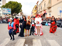 Sfilata carri allegorici, gruppi e meraviglie 2012. Foto 181