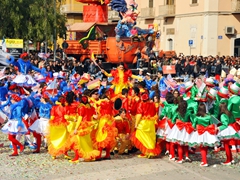 Sfilata carri allegorici, gruppi e meraviglie 2012. Foto 300