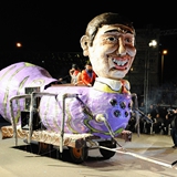 Carnevale di Manfredonia - Parata serale carri e Gruppi 2017. Foto 150