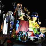 Carnevale di Manfredonia - Parata serale carri e Gruppi 2017. Foto 235
