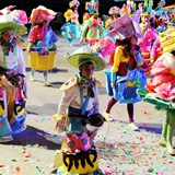 Carnevale di Manfredonia - Parata serale carri e Gruppi 2017. Foto 245