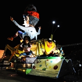 Carnevale di Manfredonia - Parata serale carri e Gruppi 2017. Foto 281