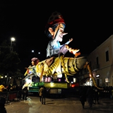 Carnevale di Manfredonia - Parata serale carri e Gruppi 2017. Foto 286
