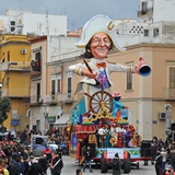 Carnevale di Manfredonia 2018, sfilata carri e gruppi. Foto 101