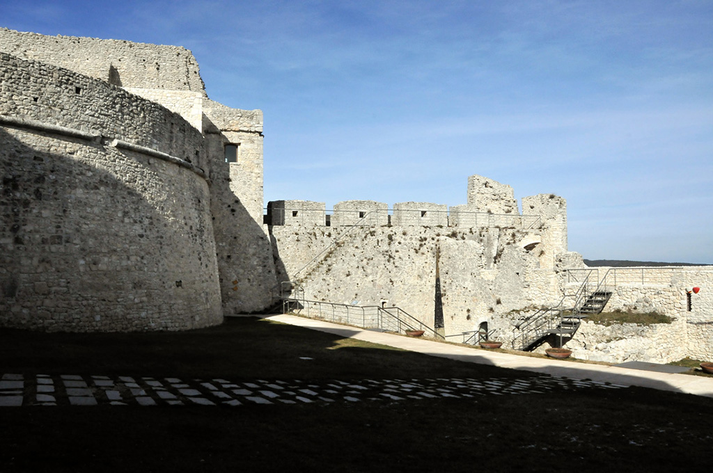 Castello Monte Sant'Angelo