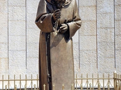 Statua di San Pio