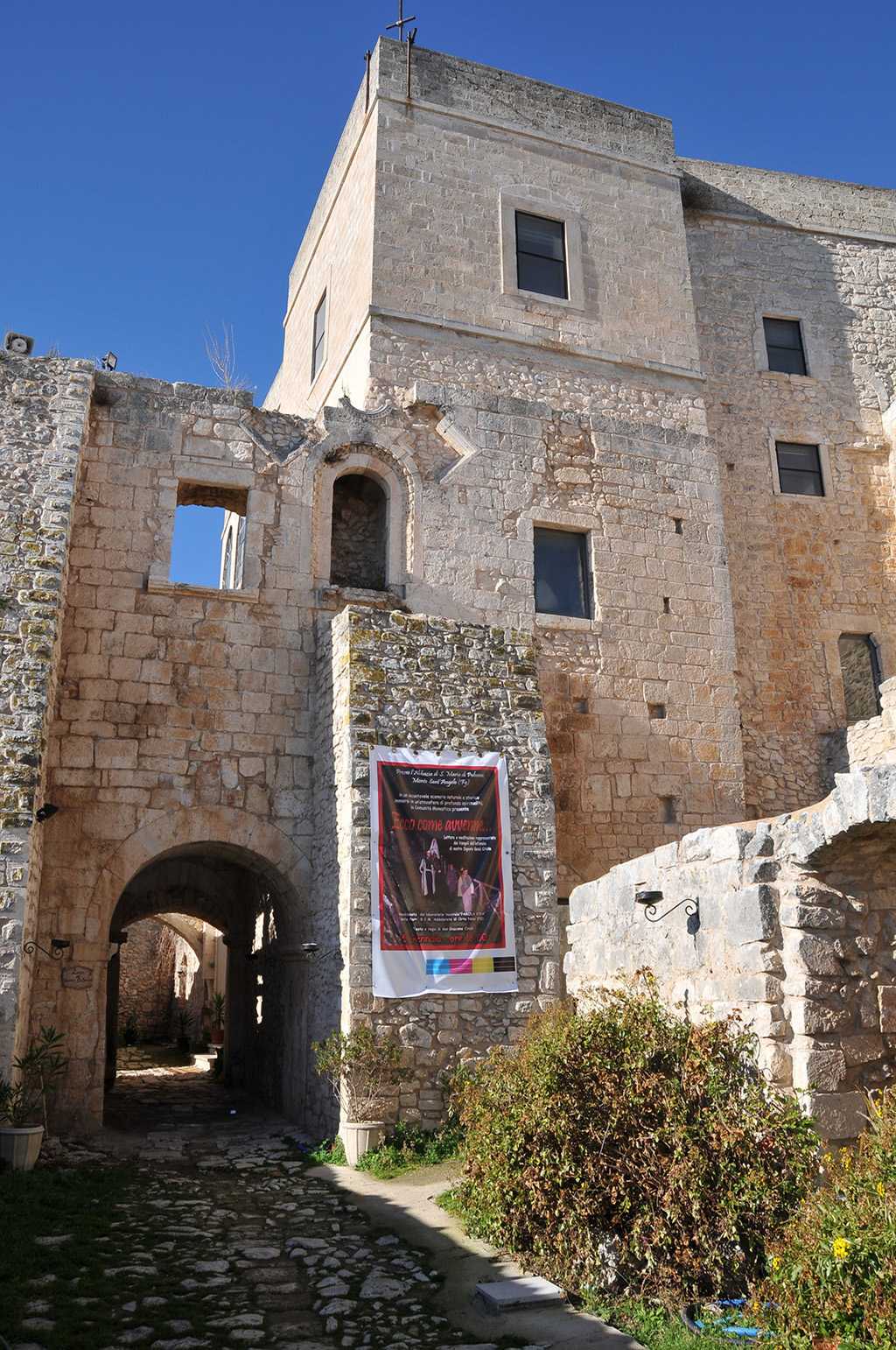 Mura dell'Abbazia di Pulsano