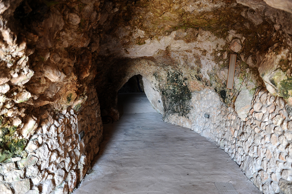 Grotta