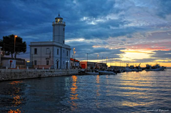 Alba sul Porto di Manfredonia