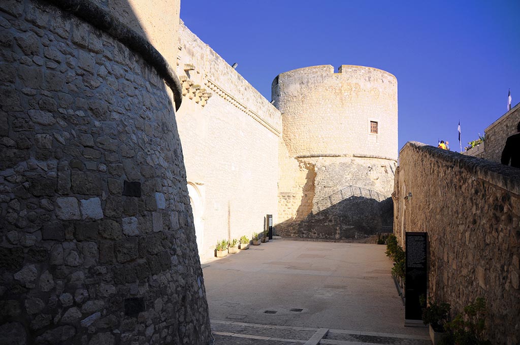interno del castello di Manfredonia