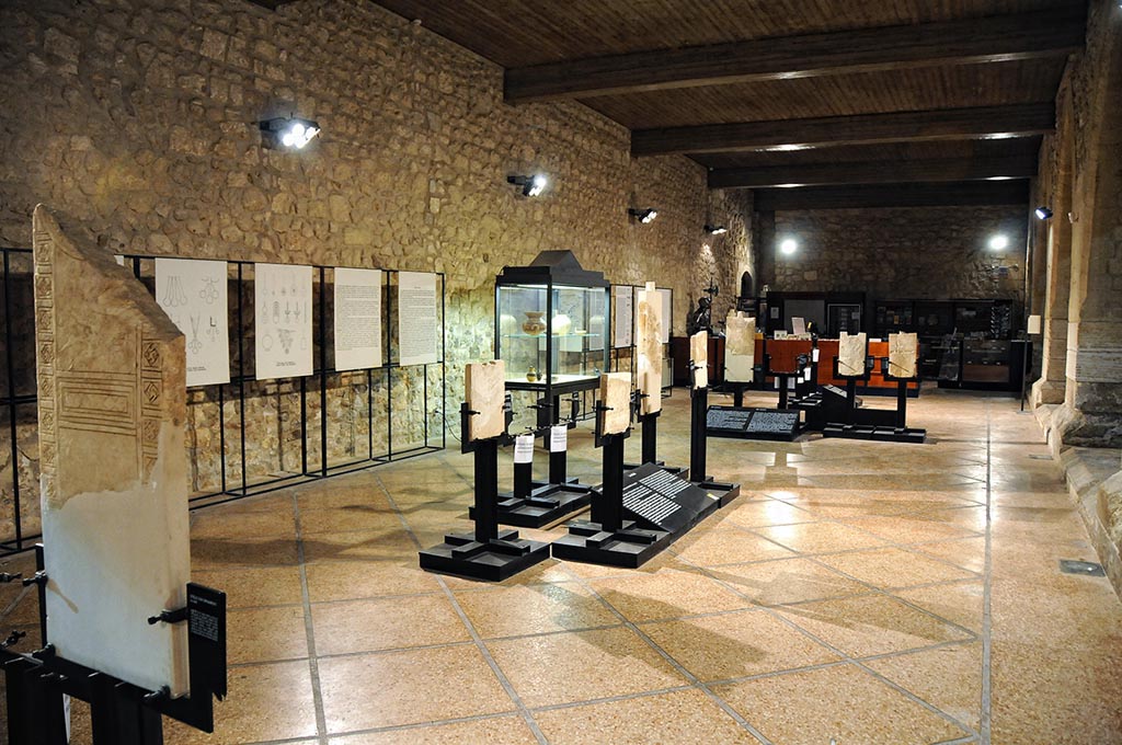 castello di manfredonia, il museo nazionale stele daunie