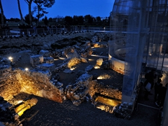Basilica Siponto e Opera di Edoardo Tresoldi. Foto 004