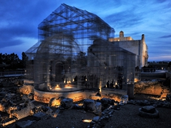 Basilica Siponto e Opera di Edoardo Tresoldi. Foto 005