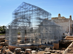 Basilica Siponto e Opera di Edoardo Tresoldi. Foto 038