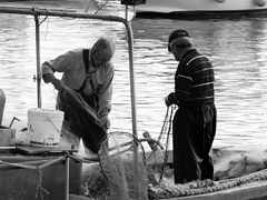 Manfredonia, pescatori al lavoro. Foto 003
