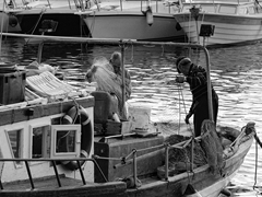 Manfredonia, pescatori al lavoro. Foto 004