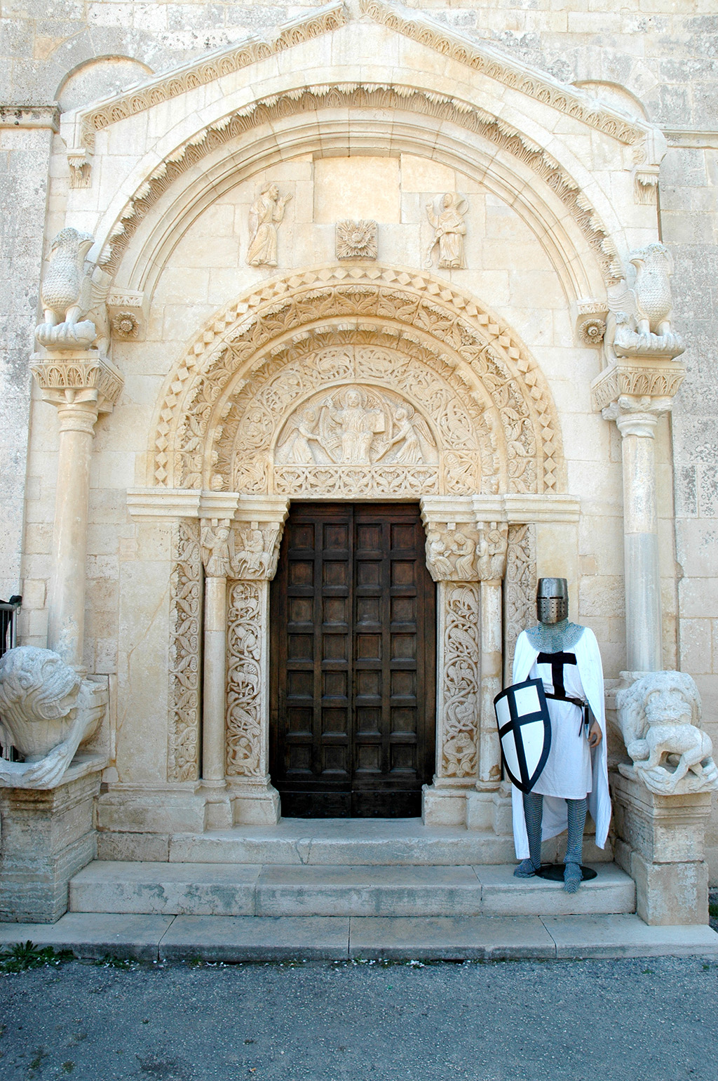 Portale di San Leonardo