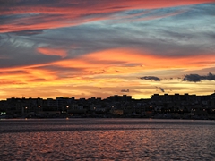 Tramonto di fuoco porto Manfredonia. Foto 012