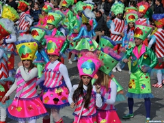 Parata carri allegorici, gruppi mascherati e meraviglie 2015. Foto 162