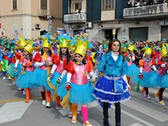 Sfilata Carri allegorici, Gruppi e Meraviglie 2016. Foto 073