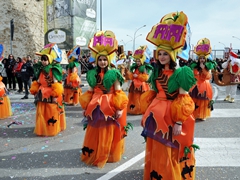 Sfilata Carri allegorici, Gruppi e Meraviglie 2016. Foto 151
