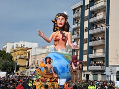 Sfilata Carri allegorici, Gruppi e Meraviglie 2016. Foto 189