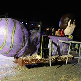 Carnevale di Manfredonia - Parata serale carri e Gruppi 2017. Foto 152