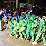 Carnevale di Manfredonia - Parata serale carri e Gruppi 2017. Foto 157