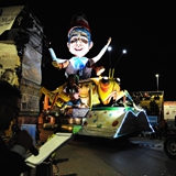 Carnevale di Manfredonia - Parata serale carri e Gruppi 2017. Foto 280
