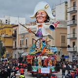 Carnevale di Manfredonia 2018, sfilata carri e gruppi. Foto 106