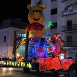 Sfilata della notte colorata. Foto 357